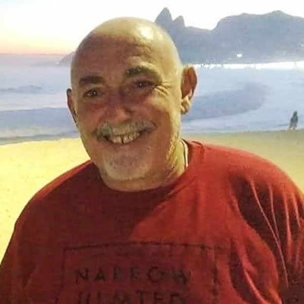 Dr. Gustavo Laperié